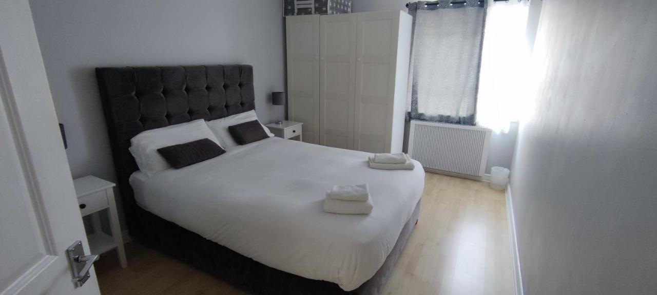 Apartment In The Heart Of Wexford Town Buitenkant foto